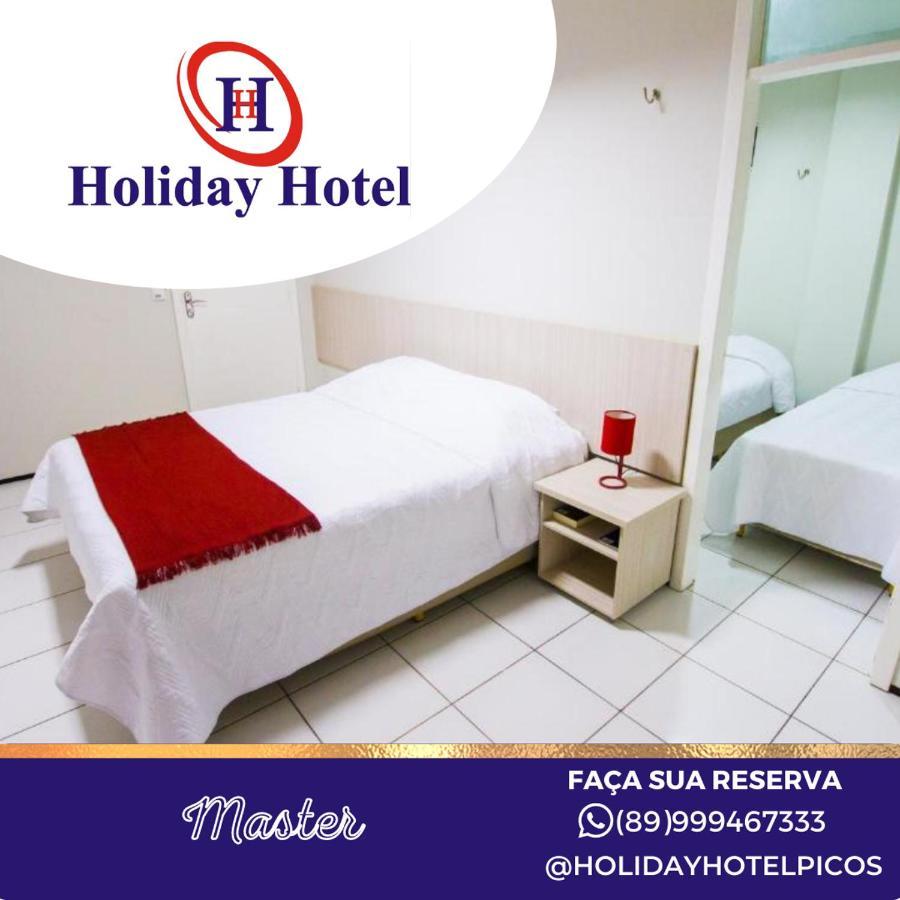 Holiday Hotel Picos Esterno foto